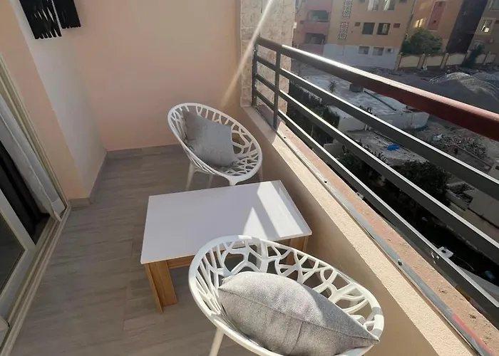 Apartment Avenue